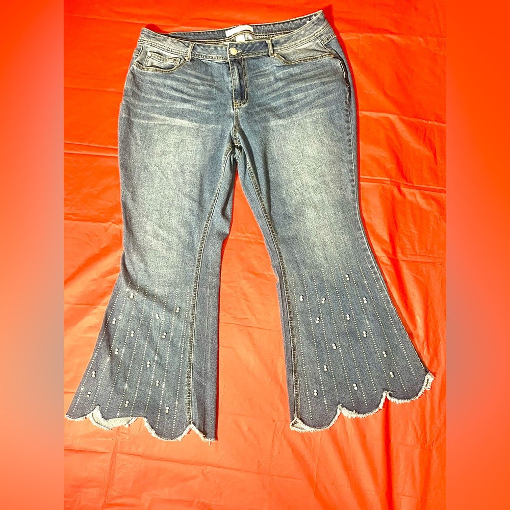 Est. 1946 Denim Wo Sz 18 WP Hi/rise Embellished Scallop Hem Flare Jeans